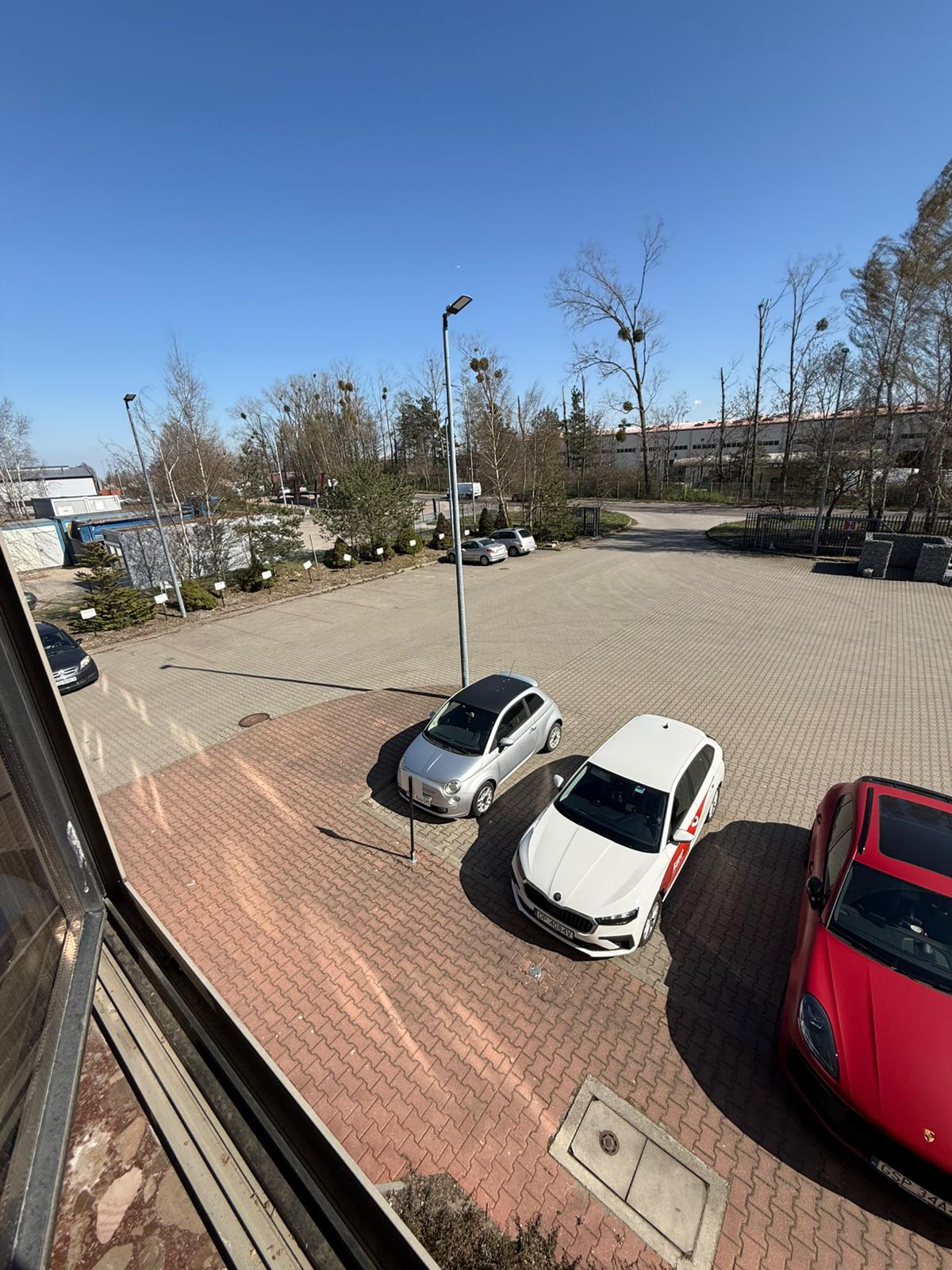 Teren i parking